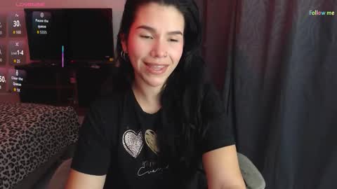 Snapshot of sky_lover_ chatting on 10-07-25, 09:50 Sky online show from 10-07-25, 09:50