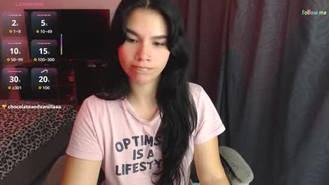 Snapshot of sky_lover_ chatting on 10-08-25, 09:29 Sky online show from 10-08-25, 09:29