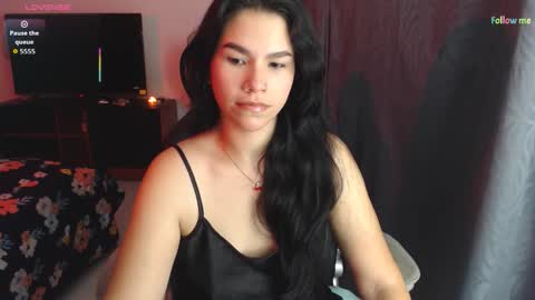 Snapshot of sky_lover_ chatting on 11-22-25, 10:14 Sky online show from 11-22-25, 10:14