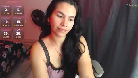Snapshot of sky_lover_ chatting on 11-27-25, 10:17 Sky online show from 11-27-25, 10:17
