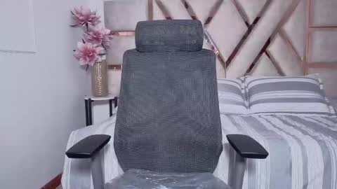 Snapshot of sky_vg chatting on 05-22-26, 11:49 sky_vg online show from 05-22-26, 11:49