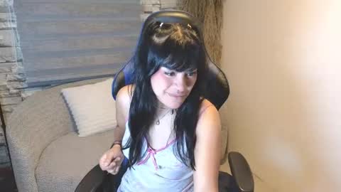 Snapshot of sky_vg chatting on 05-26-26, 11:28 sky_vg online show from 05-26-26, 11:28