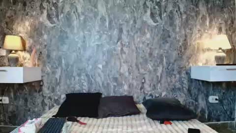 sky_white_ online show from 07-05-26, 12:01