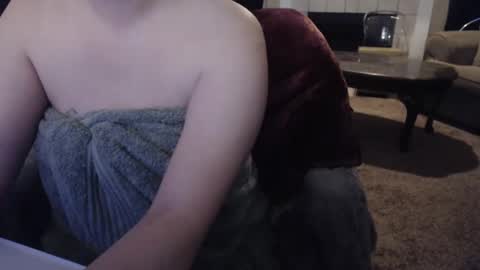 SKYLE   online show from 11-05-25, 10:10