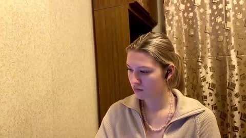 skyedavis online show from 12-20-25, 07:10