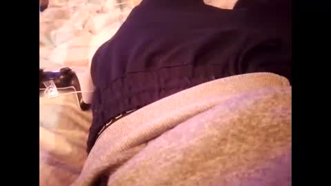 skyfalltoyou online show from 10-04-25, 02:09