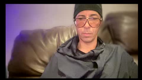 IAN HARD online show from 06-02-26, 05:48