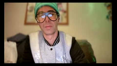 IAN HARD online show from 07-18-26, 01:59