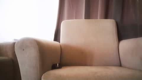 Snapshot of skylab78 chatting on 11-11-25, 10:26 MadOteC online show from 11-11-25, 10:26