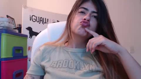 Snapshot of skyler1195 chatting on 12-29-24, 10:47 Skyler online show from 12-29-24, 10:47