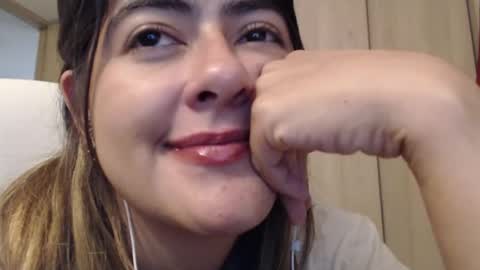 Snapshot of skyler1195 chatting on 02-01-25, 04:56 Skyler online show from 02-01-25, 04:56