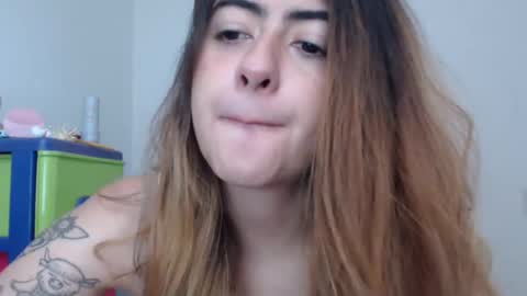 Snapshot of skyler1195 chatting on 02-09-25, 07:52 Skyler online show from 02-09-25, 07:52