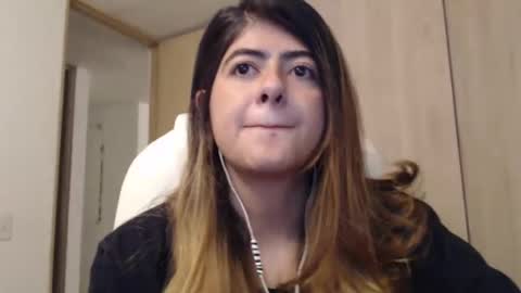 Snapshot of skyler1195 chatting on 02-13-25, 02:12 Skyler online show from 02-13-25, 02:12