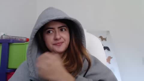 Snapshot of skyler1195 chatting on 02-25-25, 07:25 Skyler online show from 02-25-25, 07:25