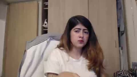 Snapshot of skyler1195 chatting on 02-28-25, 05:15 Skyler online show from 02-28-25, 05:15