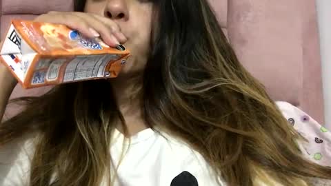 Snapshot of skyler1195 chatting on 09-15-25, 04:34 Skyler online show from 09-15-25, 04:34