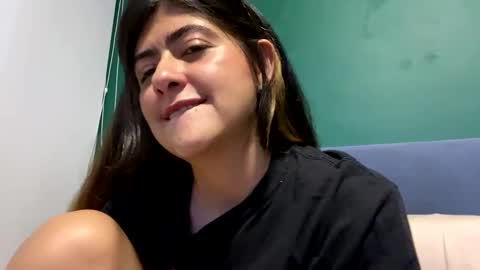 Snapshot of skyler1195 chatting on 10-04-25, 11:03 Skyler online show from 10-04-25, 11:03