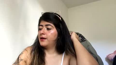 Skyler online show from 04-23-26, 08:33