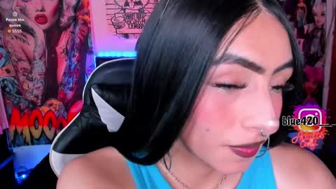 blue online show from 04-10-26, 07:40