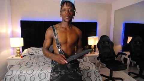 SKYLERBIGXXX online show from 04-15-26, 04:41