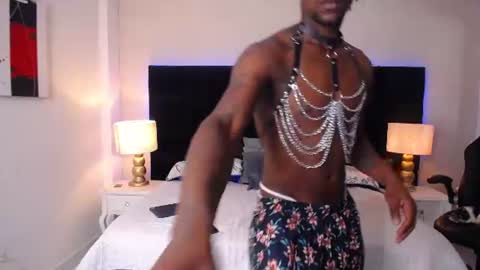 SKYLERBIGXXX online show from 06-09-26, 04:02