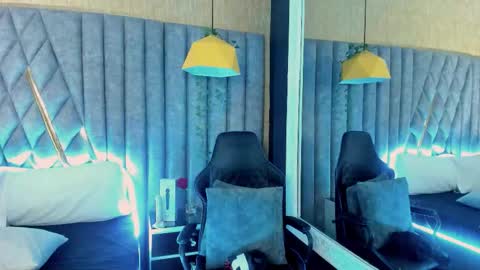 skylerbloom online show from 03-02-26, 05:08