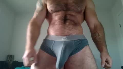 Skyler Flexes online show from 09-27-25, 02:22