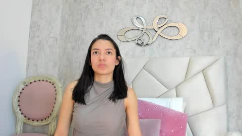 Snapshot of skylerwhite02 chatting on 09-20-25, 07:26 Skyler online show from 09-20-25, 07:26