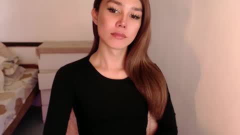 Snapshot of skyllerkent chatting on 05-26-26, 04:19 Sky online show from 05-26-26, 04:19