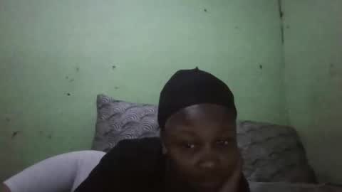 Snapshot of skylour chatting on 03-23-26, 07:34 Skylour online show from 03-23-26, 07:34