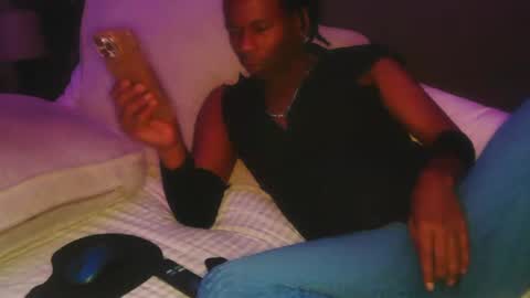 skyonetoo3 online show from 09-15-25, 04:56