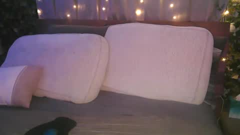 skyonetoo3 online show from 09-21-25, 12:34