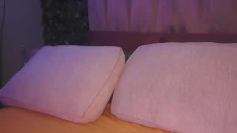 skyonetoo3 online show from 09-25-25, 12:36