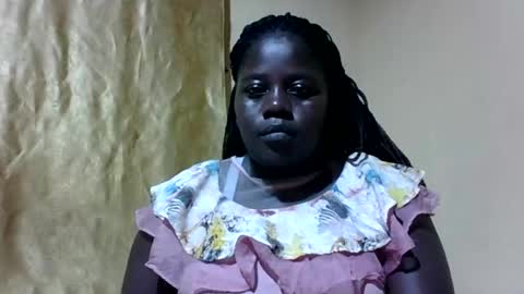 Snapshot of skyra1 chatting on 12-25-24, 12:05 skyra1 online show from 12-25-24, 12:05