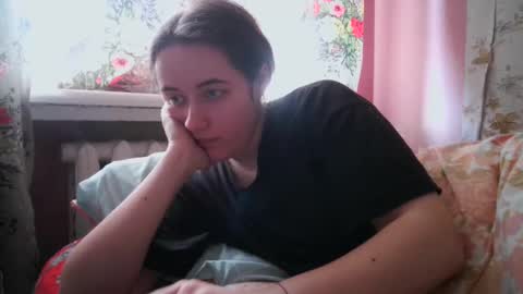 skyressie333 online show from 12-26-24, 10:16