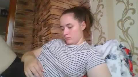 skyressie333 online show from 10-23-25, 11:20