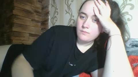 skyressie333 online show from 11-20-25, 03:12