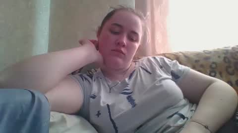 skyressie333 online show from 03-28-26, 07:52