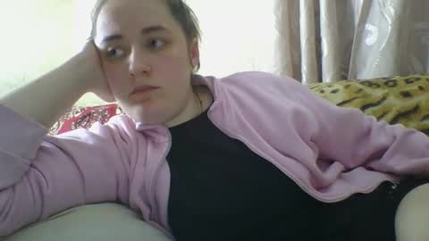 skyressie333 online show from 04-20-26, 06:53