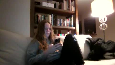 Sky Winters online show from 10-18-25, 02:47