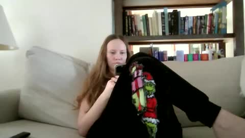 Sky Winters online show from 11-15-25, 02:13