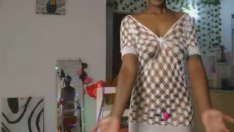 Bella online show from 11-06-25, 12:11