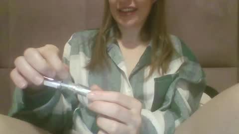 Sladkiegubki online show from 02-26-25, 03:21