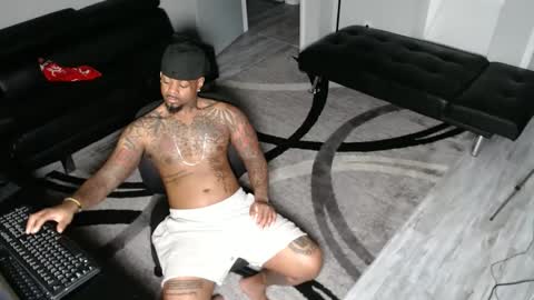 Snapshot of slangondemhoes chatting on 02-09-25, 07:41 nasty twitter KASHCARTERATL online show from 02-09-25, 07:41