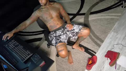 Snapshot of slangondemhoes chatting on 09-14-25, 12:15 nasty twitter KASHCARTERATL online show from 09-14-25, 12:15