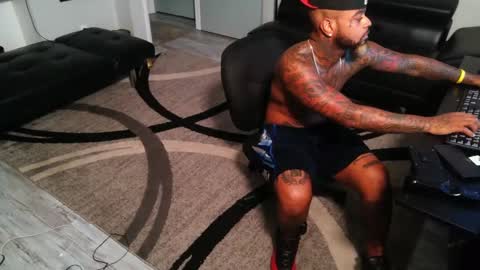 Snapshot of slangondemhoes chatting on 10-15-25, 12:33 nasty twitter KASHCARTERATL online show from 10-15-25, 12:33