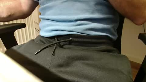 Snapshot of slave_bitch_boy chatting on 11-17-25, 06:14 slave_bitch_boy online show from 11-17-25, 06:14