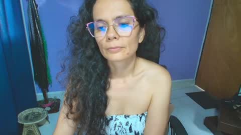 Snapshot of slavefuck chatting on 06-02-26, 08:33 SlaveFuck online show from 06-02-26, 08:33