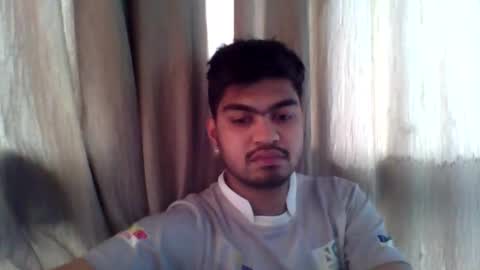 Add me on hangout sjcool1998 online show from 02-01-26, 07:40