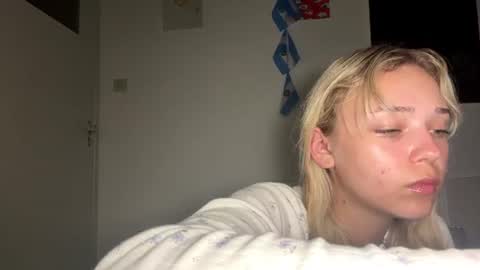 Olivia online show from 07-28-26, 08:23